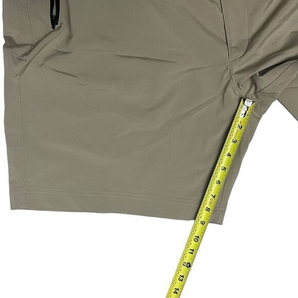 Roundtree & Yorke Performance Shorts Men’s 48 Tan  Pockets Stretch Flat Front - Picture 7 of 9